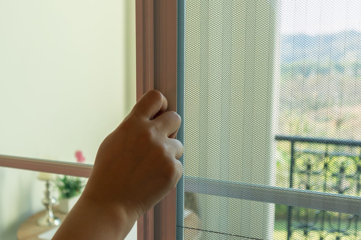 fliegengitterturen nach mass vs fertigen fliegengittern